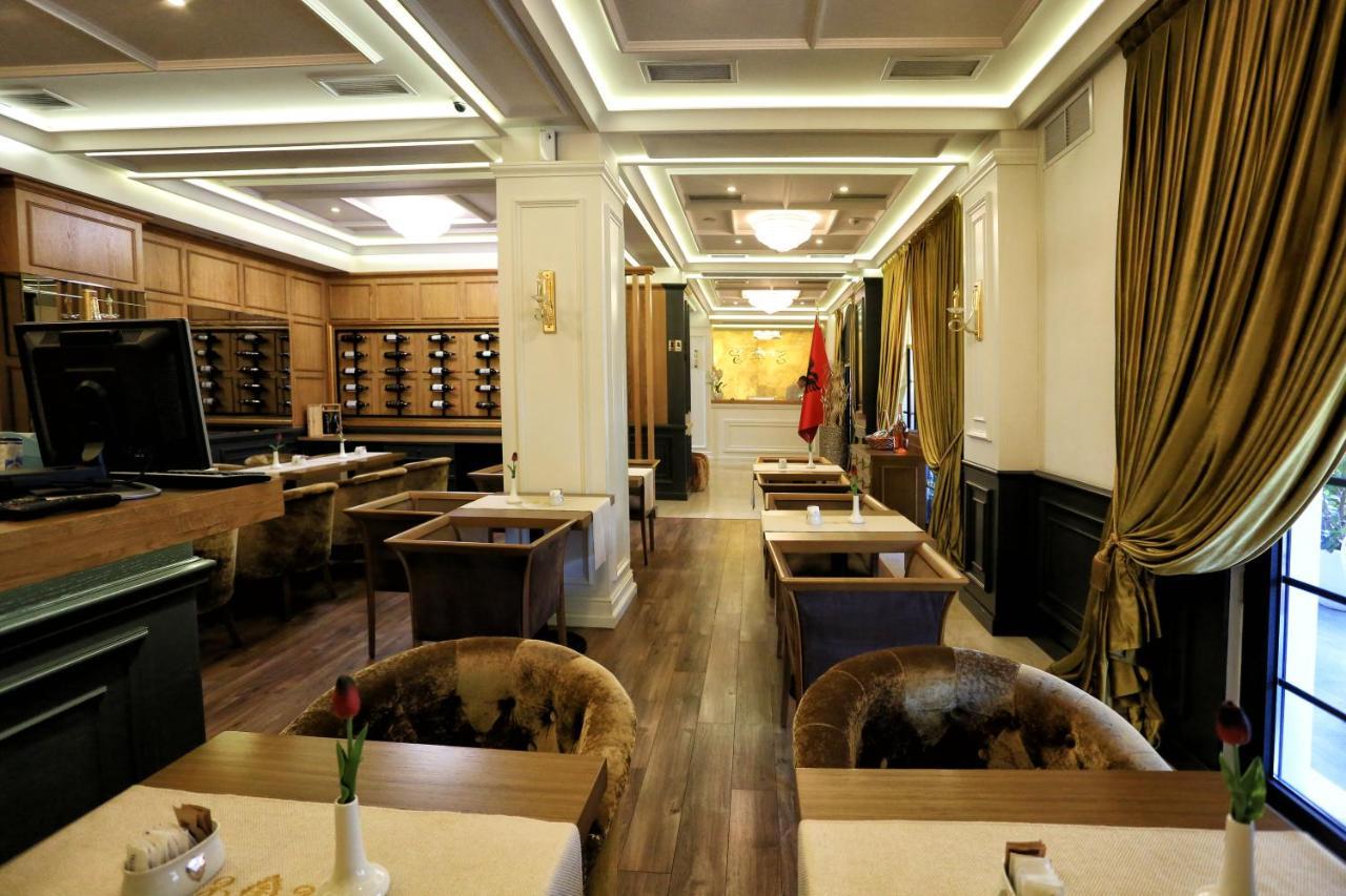 Eler Hotel Tirana Buitenkant foto