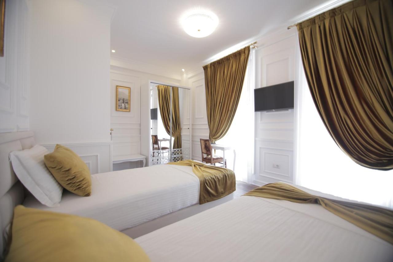 Eler Hotel Tirana Buitenkant foto