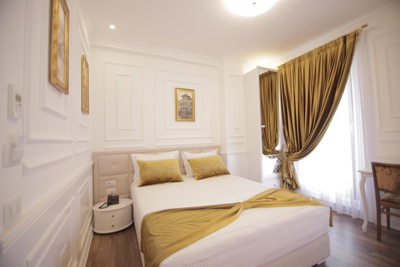 Eler Hotel Tirana Buitenkant foto