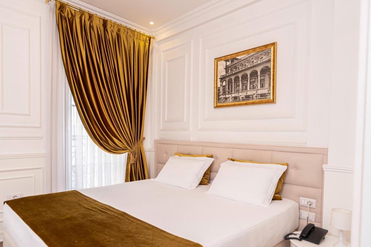 Eler Hotel Tirana Buitenkant foto